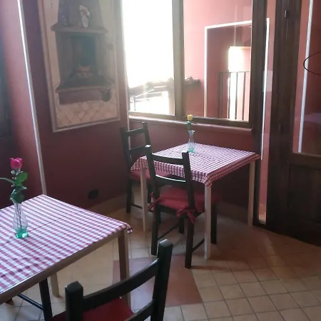 I Milord فندق مبيت وإفطار كاستل سان جورجيو